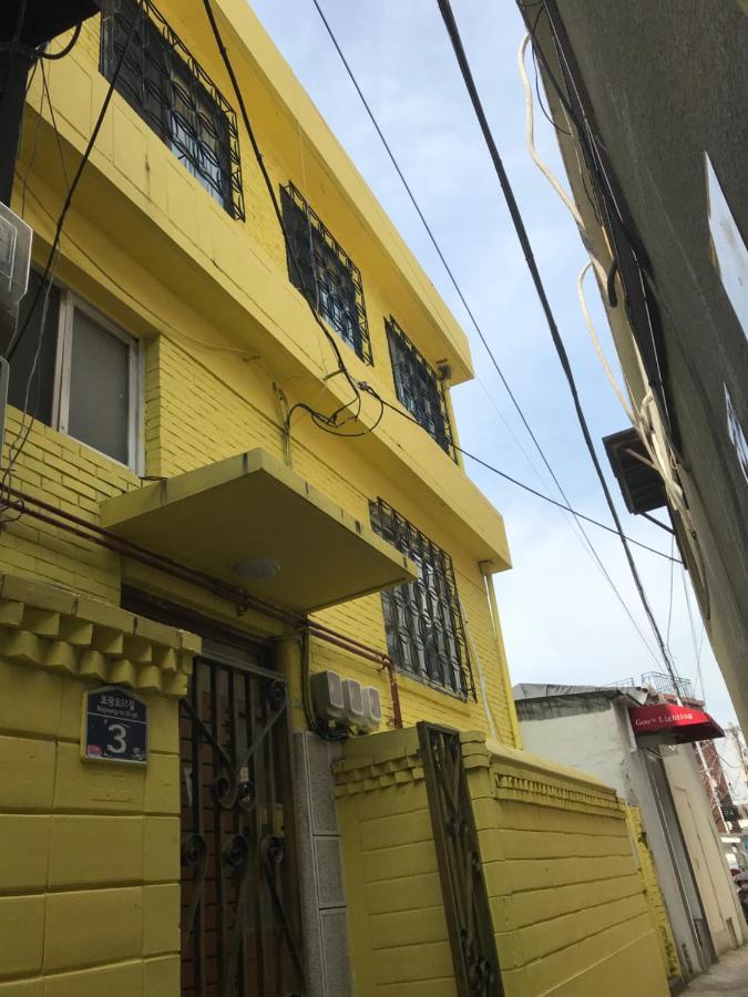 Itaewon Yellow Guesthouse Seoul Exterior photo